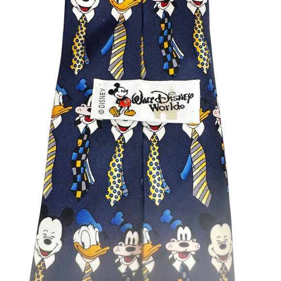 Walt Disney World 100% Silk Mickey Donald Pluto Character Tie - Picture 3 of 4